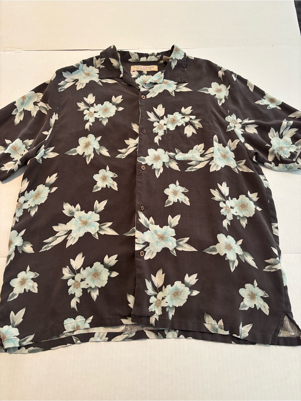 Island Republic Black Floral Short Sleeve Button-Down Shirt